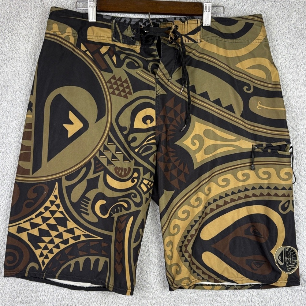 Quiksilver Board Shorts Mens 38 Brown Tribal Surf Beach Trunks Swim Vintage Y2K